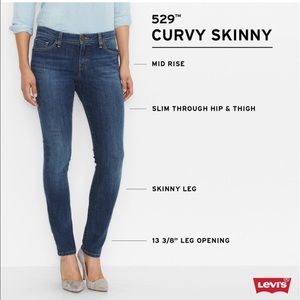 ⭐️Levi’s bold curve jeans⭐️